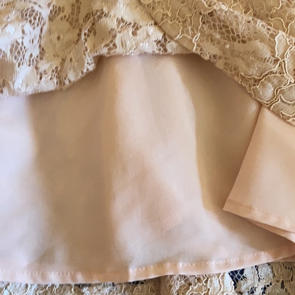 Forever 21 creamy / peachy dress with V neckline and low cut V back. Size Large - Picture 9 of 14